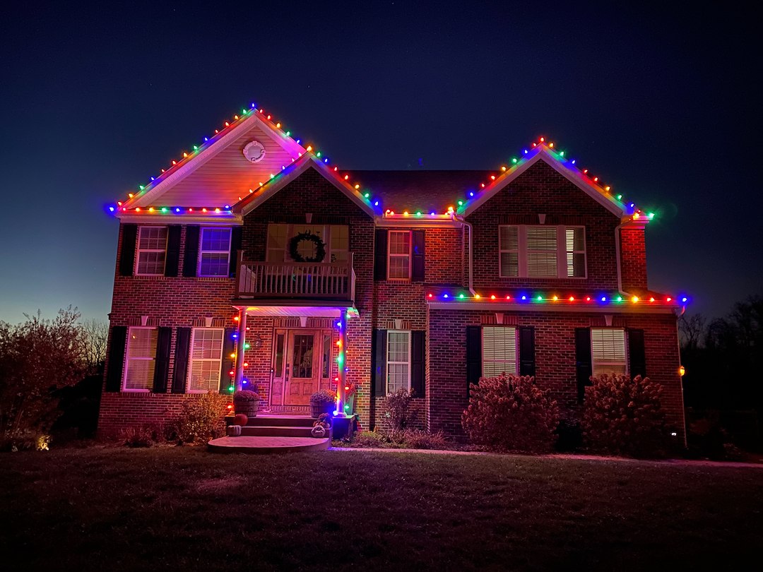 Festive Glow: Christmas Light Installations in Martinsburg